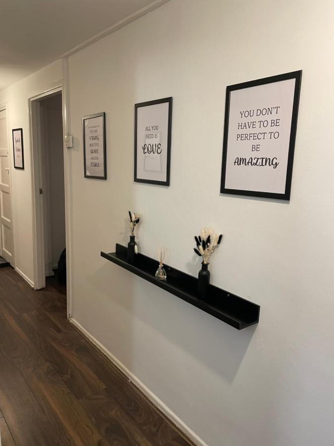 Lovely 2Bedroom 4Mins From Wimbledon Station 伦敦 外观 照片