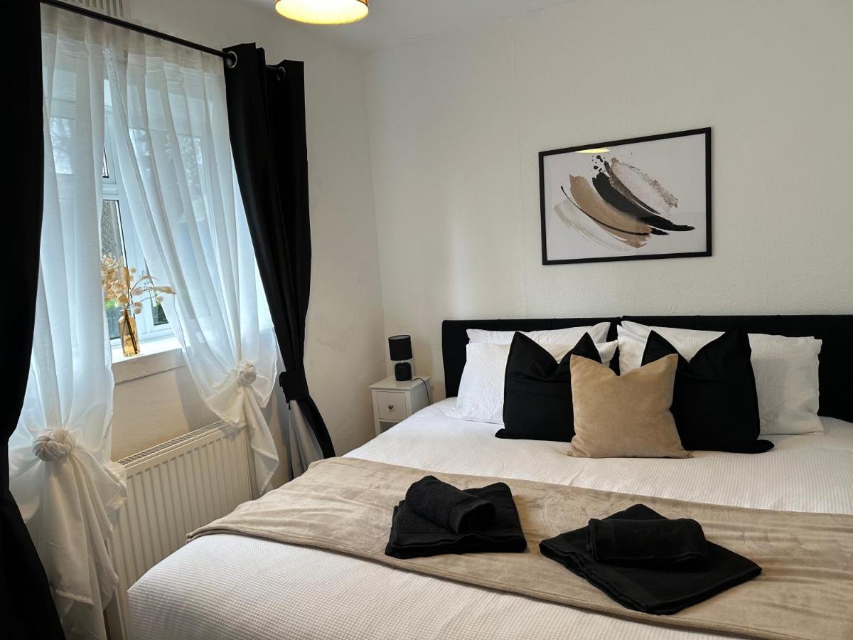 Lovely 2Bedroom 4Mins From Wimbledon Station 伦敦 外观 照片