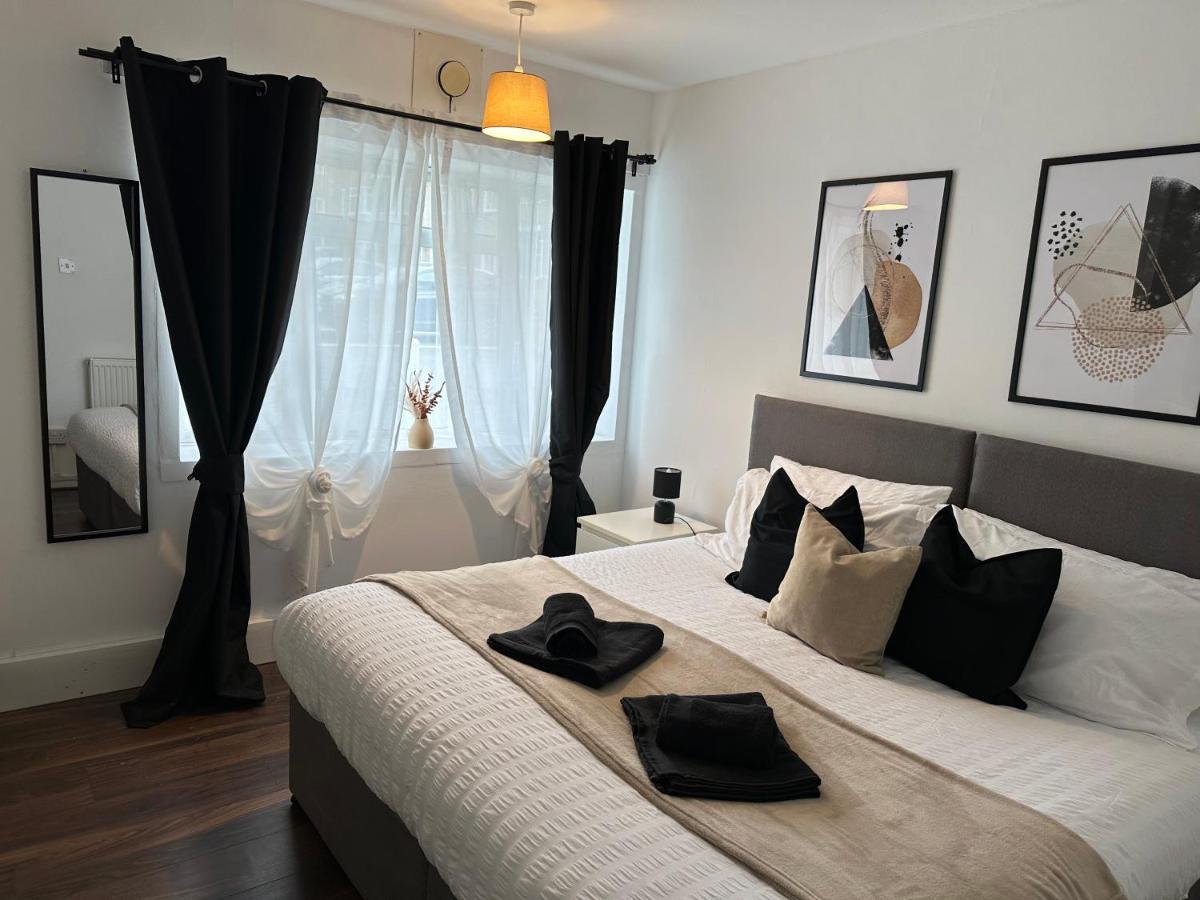 Lovely 2Bedroom 4Mins From Wimbledon Station 伦敦 外观 照片