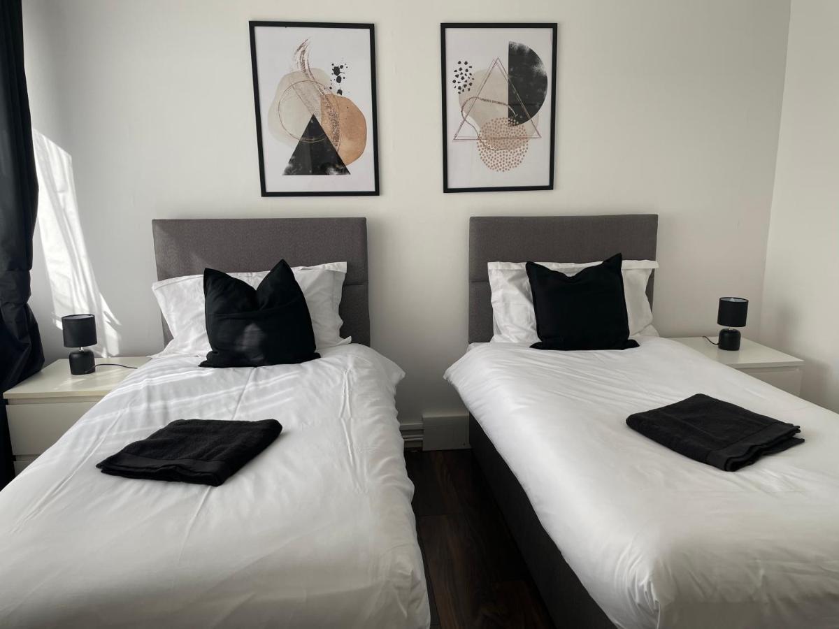 Lovely 2Bedroom 4Mins From Wimbledon Station 伦敦 外观 照片